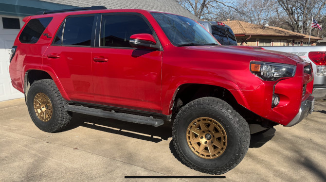 2020 Toyota 4runner TRD Off-Road Premium Mastercraft Courser CXT 285/75R17 (8678)