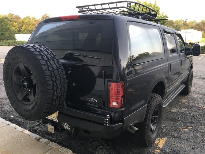 2001 Ford Excursion 4Wd Toyo Open Country A/T II 35/12.50R17 (2754)