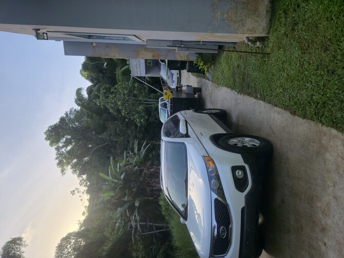 2012 Kia Sorento LX Bridgestone Dueler A/T Ascent 245/75R17 (8907)