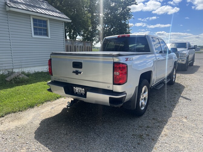 2018 Chevrolet Silverado 1500 4wd Crew Cab Toyo Open Country A/T III 275/55R20 (8461)