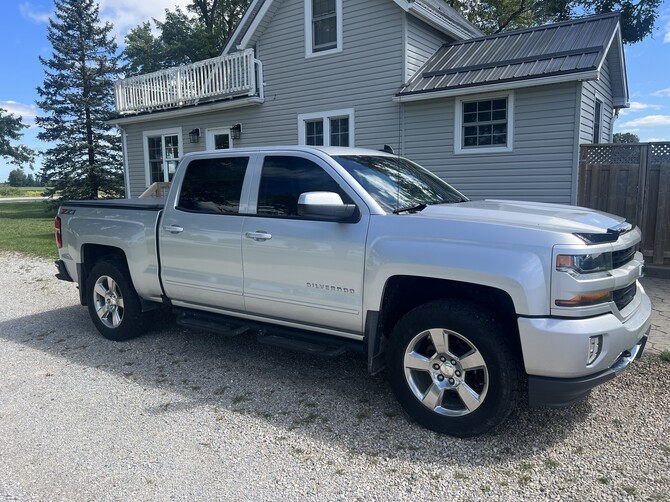 2018 Chevrolet Silverado 1500 4wd Crew Cab Toyo Open Country A/T III 275/55R20 (8462)