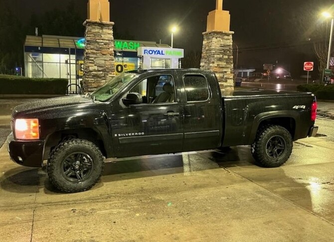 2007 Chevrolet Silverado C1500 Extended Cab Cooper Evolution M/T 285/70R17 (8760)