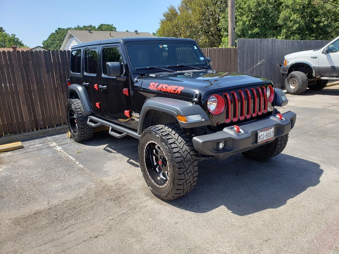 2018 Jeep Wrangler Unlimited Sport S Toyo Open Country R/T 35/12.50R20 (5570)