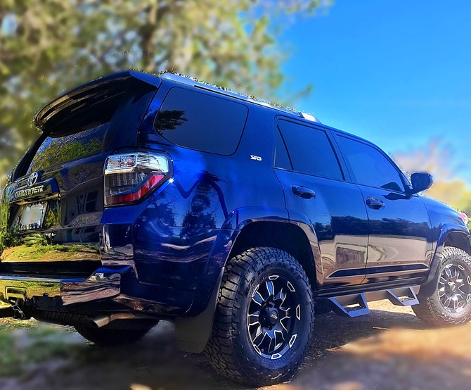 South8's 2018 Toyota Tundra 2WD 2.4 inch Leveling Kit