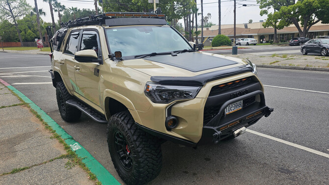2019 Toyota 4Runner SR5 Nitto Trail Grappler M/T 35/12.50R17 (8959)