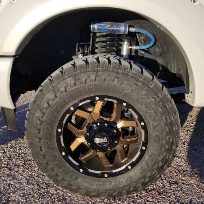 2018 Ford F350 Limited Toyo Open Country M/T 35/12.50R18 (4201)