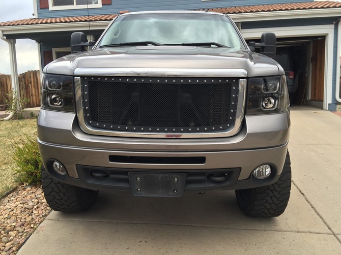 2009 GMC Sierra 2500 HD 4wd Crew Cab Toyo Open Country M/T 37/13.50R22 (1725)