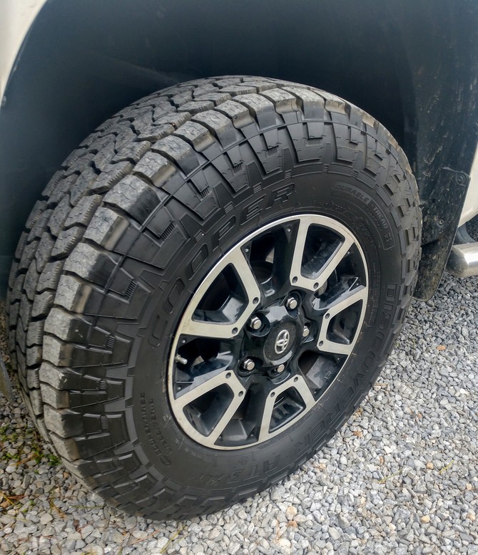 2016 Toyota Tundra 4wd CrewMax Cooper Discoverer AT3 XLT 285/75R18 (3578)