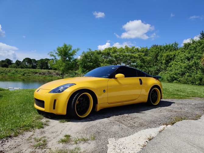 2005 Nissan 350Z Enthusiast Coupe Nitto NT 555R Drag Radial 225/45R20 (4614)