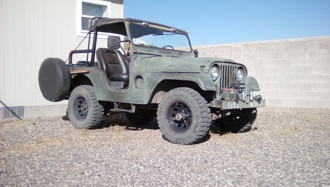 1953 Willys M38A1 Rebuilt Federal Couragia M/T 30/9.50R15 (4935)