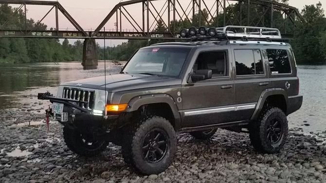 donovan's 2006 Jeep Commander Limited